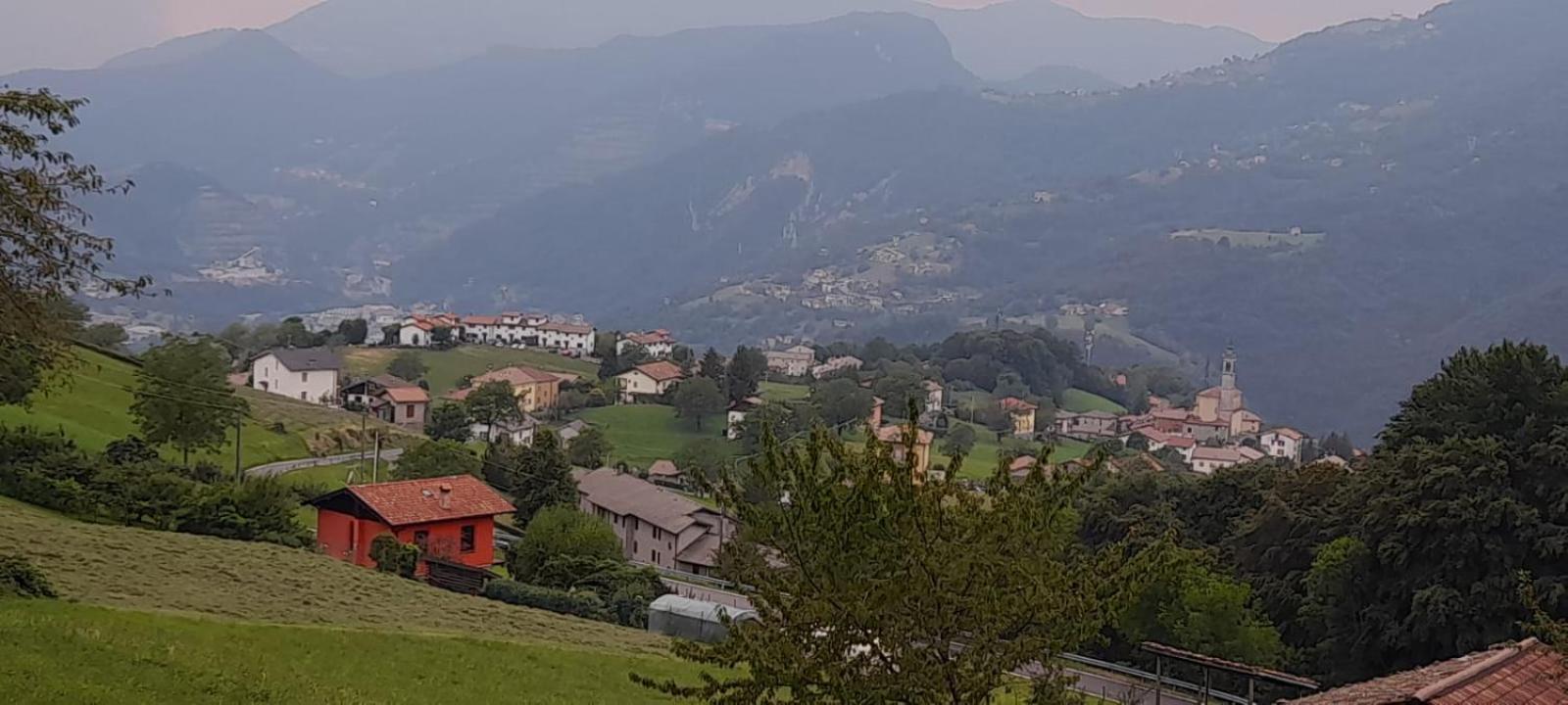 Ferienwohnung La Tita Somendenna Exterior foto